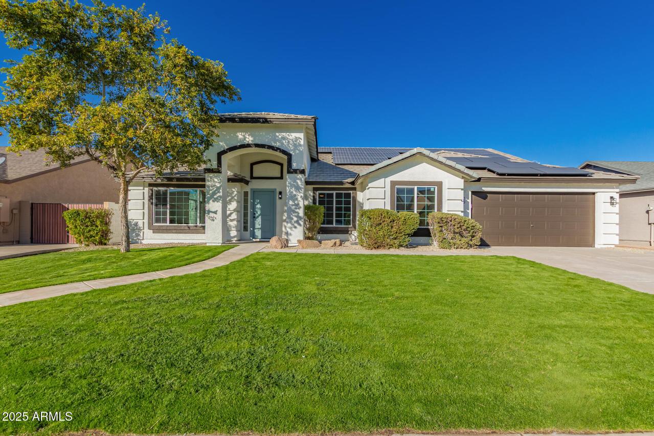 4146 E Meadow Land Dr., San Tan Valley, AZ 85140