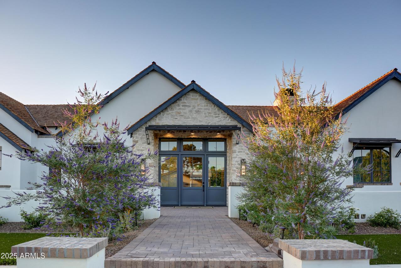 5934 E Calle Del Sud, Phoenix, AZ 85018