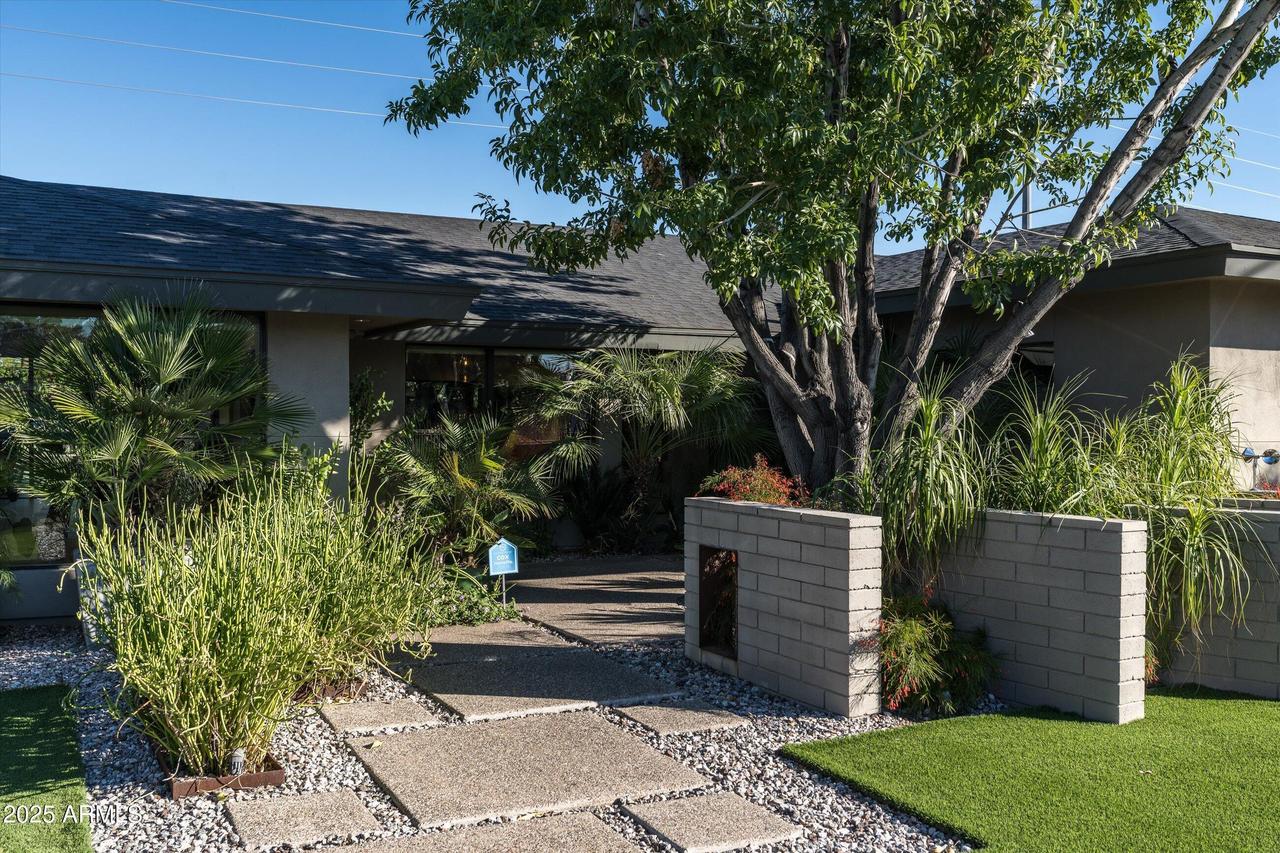 3123 N 47th Pl., Phoenix, AZ 85018