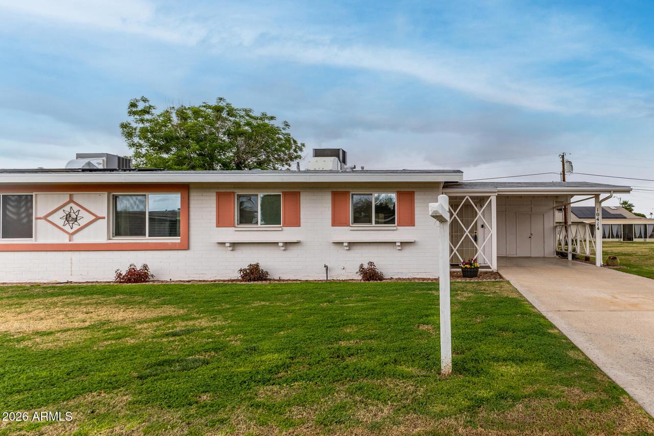 10414 N 105th Ave., Sun City, AZ 85351