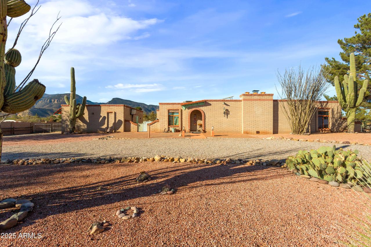 5346 S Apache Ave., Sierra Vista, AZ 85650