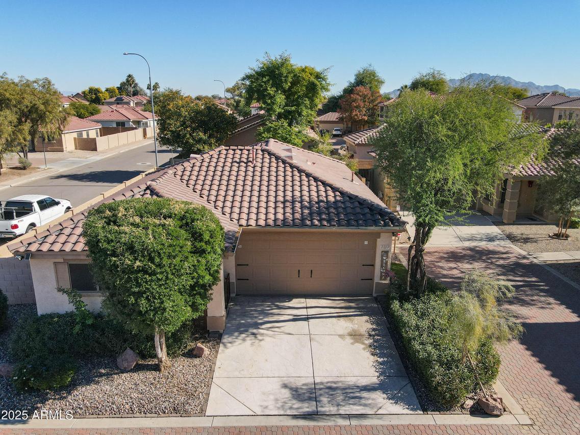 2323 E Peach Tree Dr., Chandler, AZ 85249