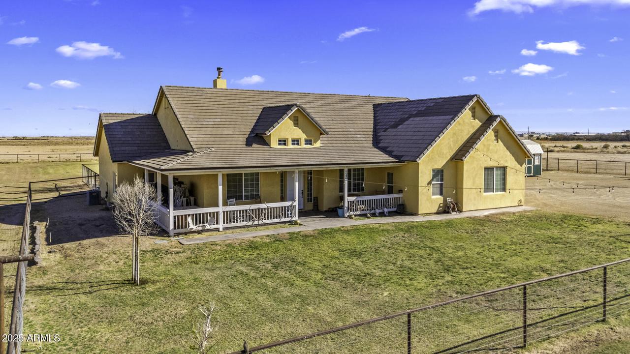 242 S Bethany Pl., Casa Grande, AZ 85194