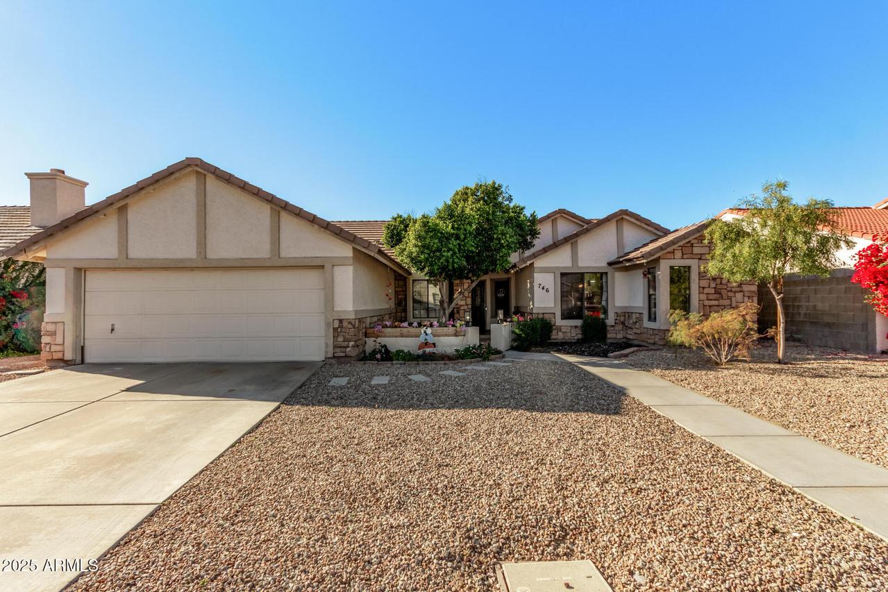 746 N Bermuda, Mesa, AZ 85205