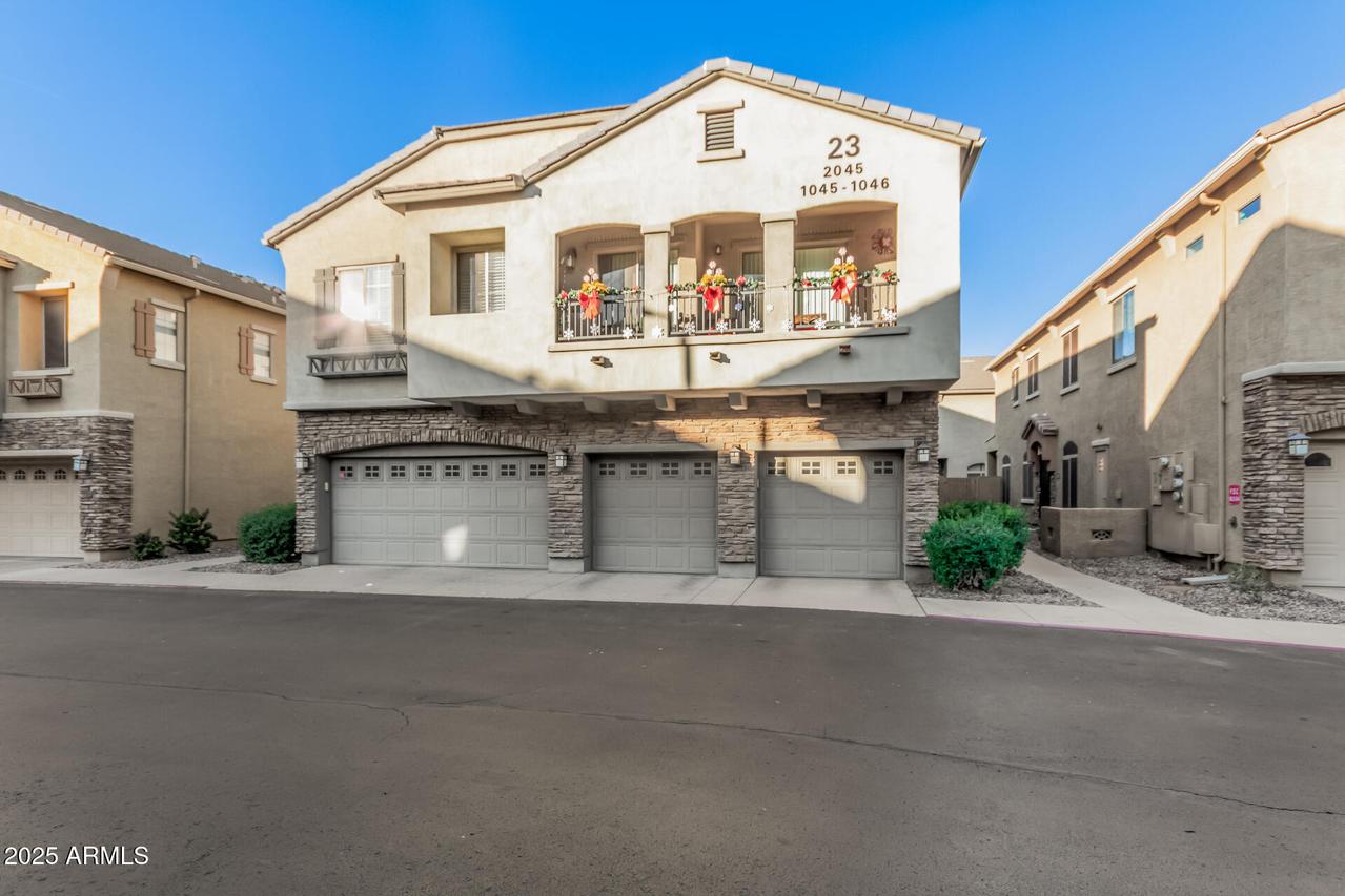 1350 S Greenfield Rd. #1046, Mesa, AZ 85206