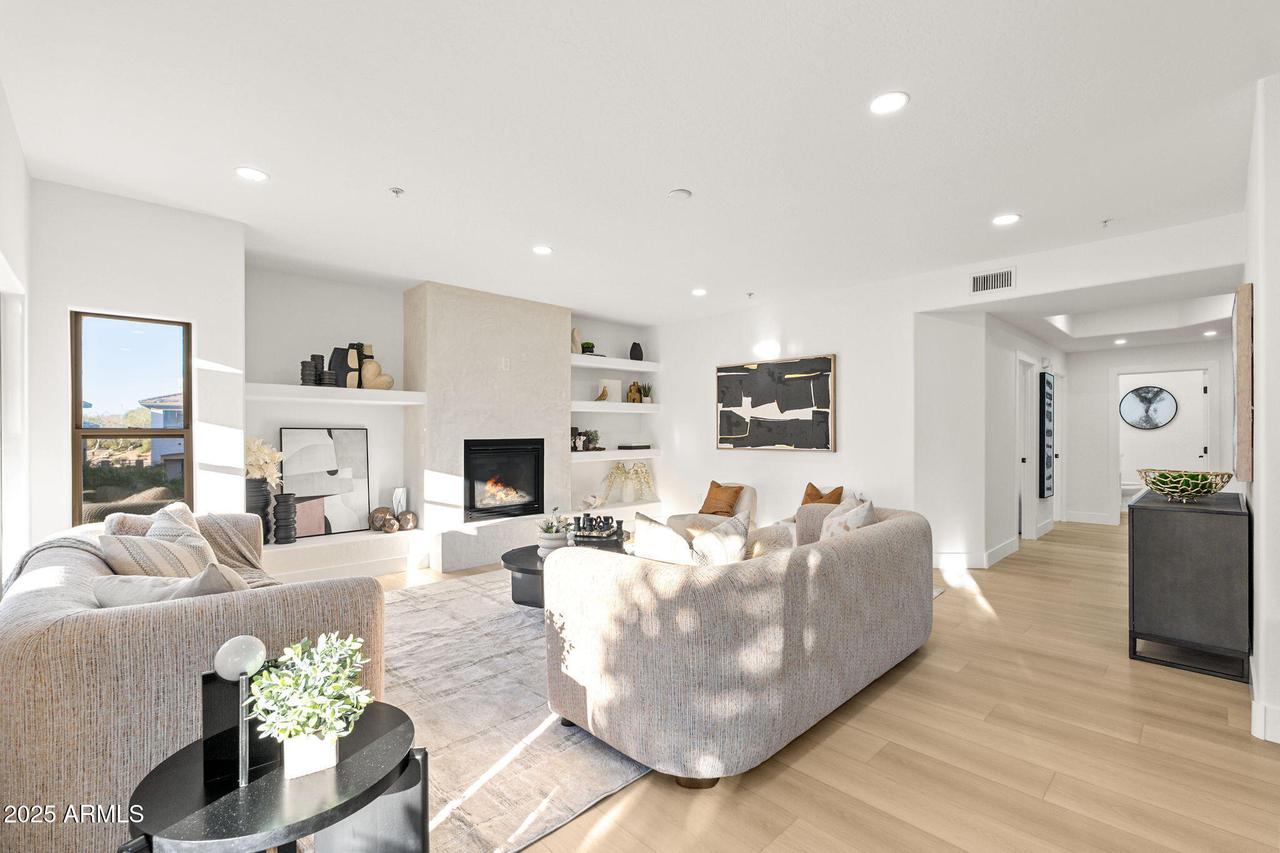 20121 N 76th St. #2031, Scottsdale, AZ 85255