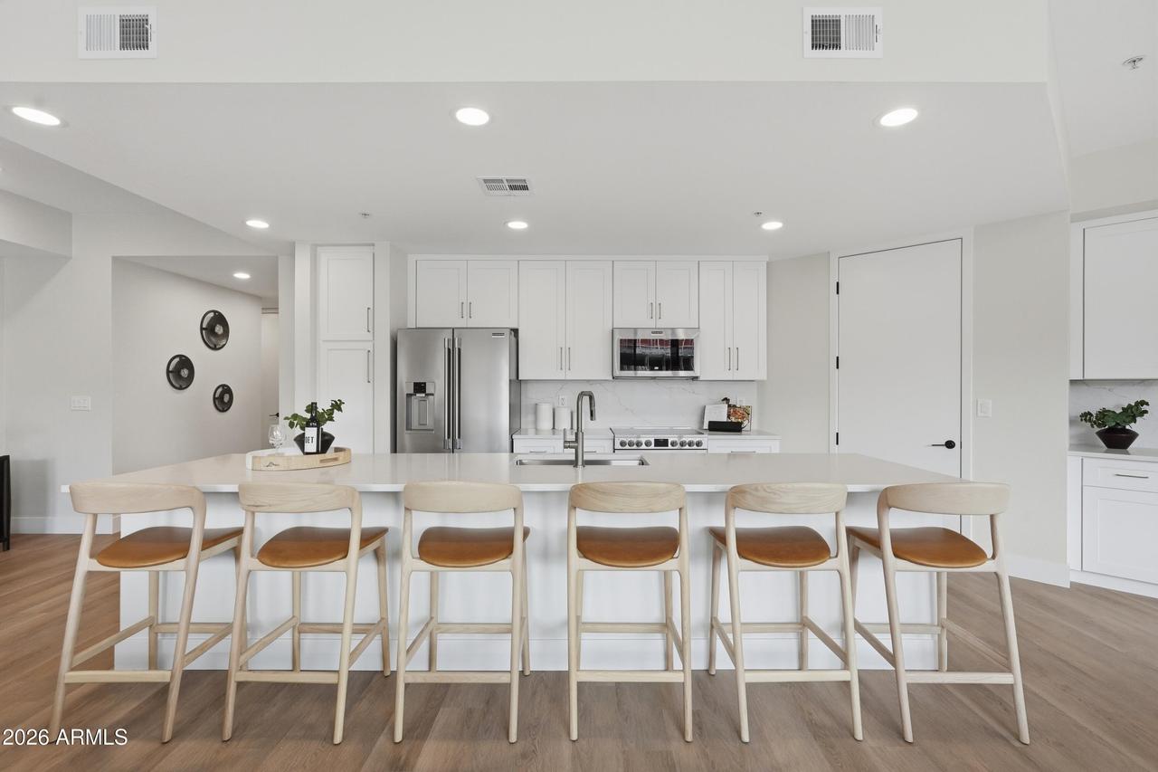 7126 E Osborn Rd. #2006, Scottsdale, AZ 85251