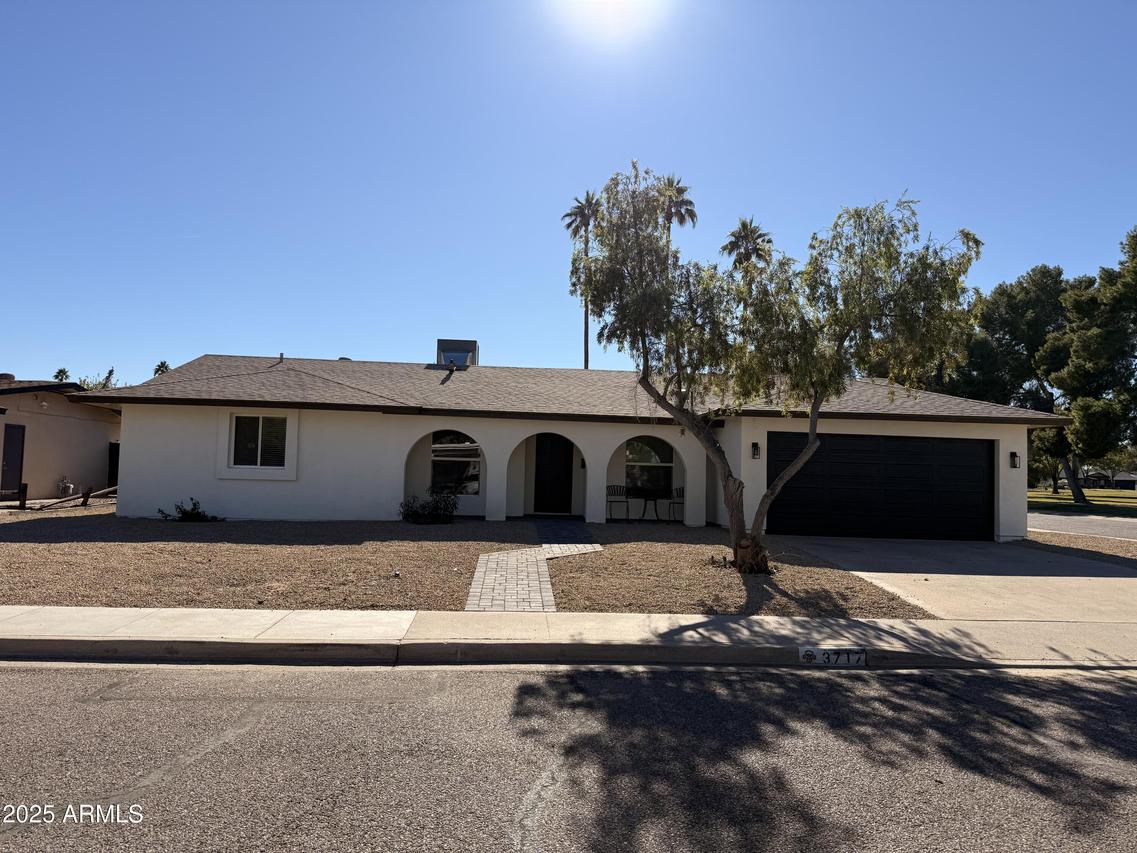 3717 E Altadena Ave., Phoenix, AZ 85028