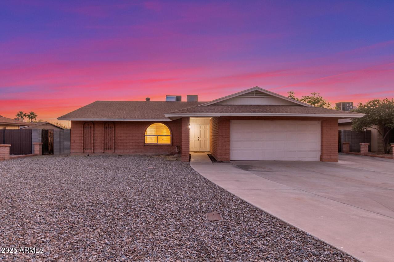 17220 N 55th Ave., Glendale, AZ 85308