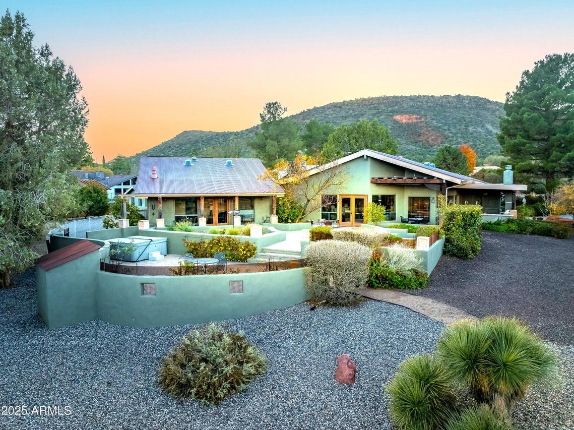 65 Saddlehorn Ct., Sedona, AZ 86351