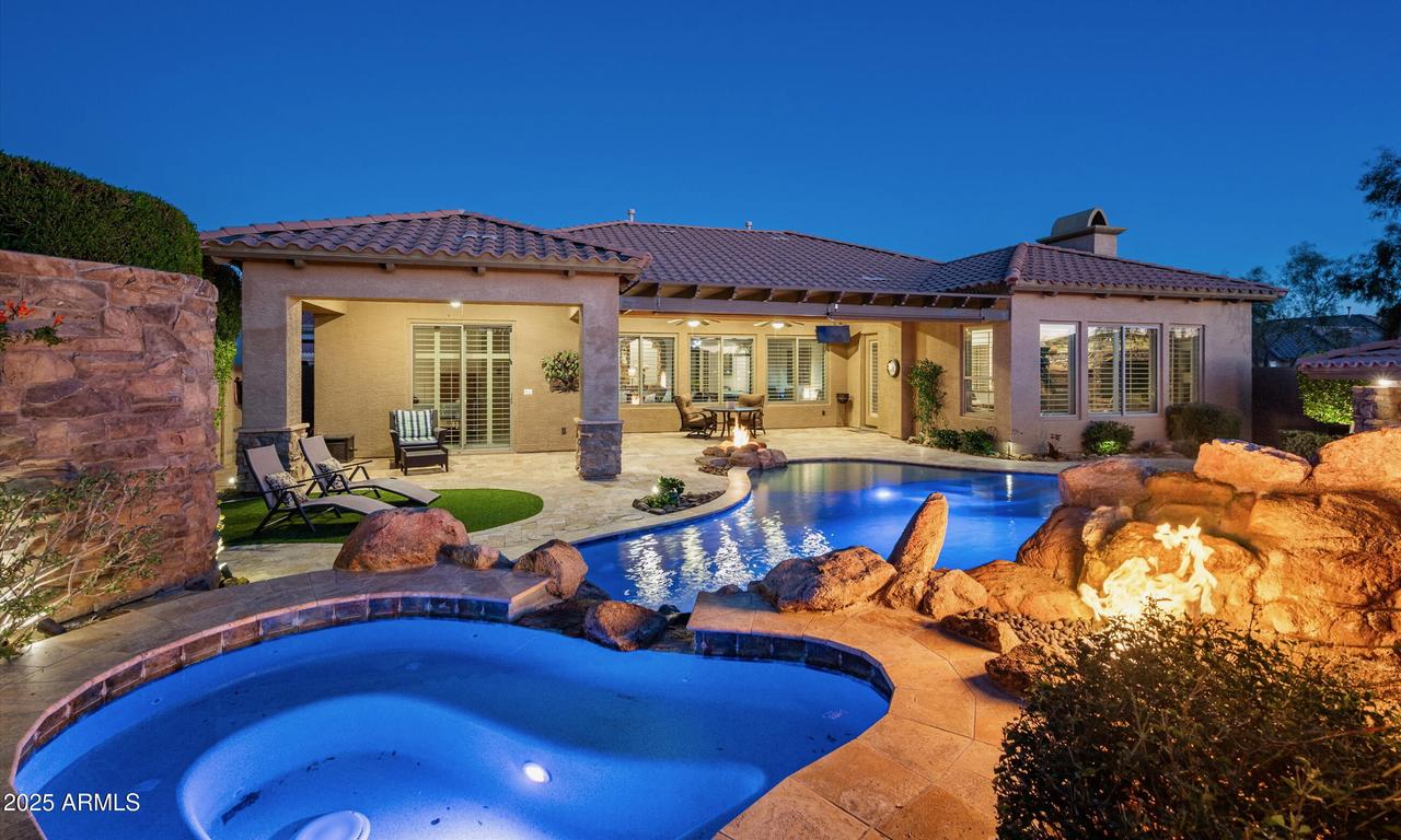 32020 N 20th Dr., Phoenix, AZ 85085