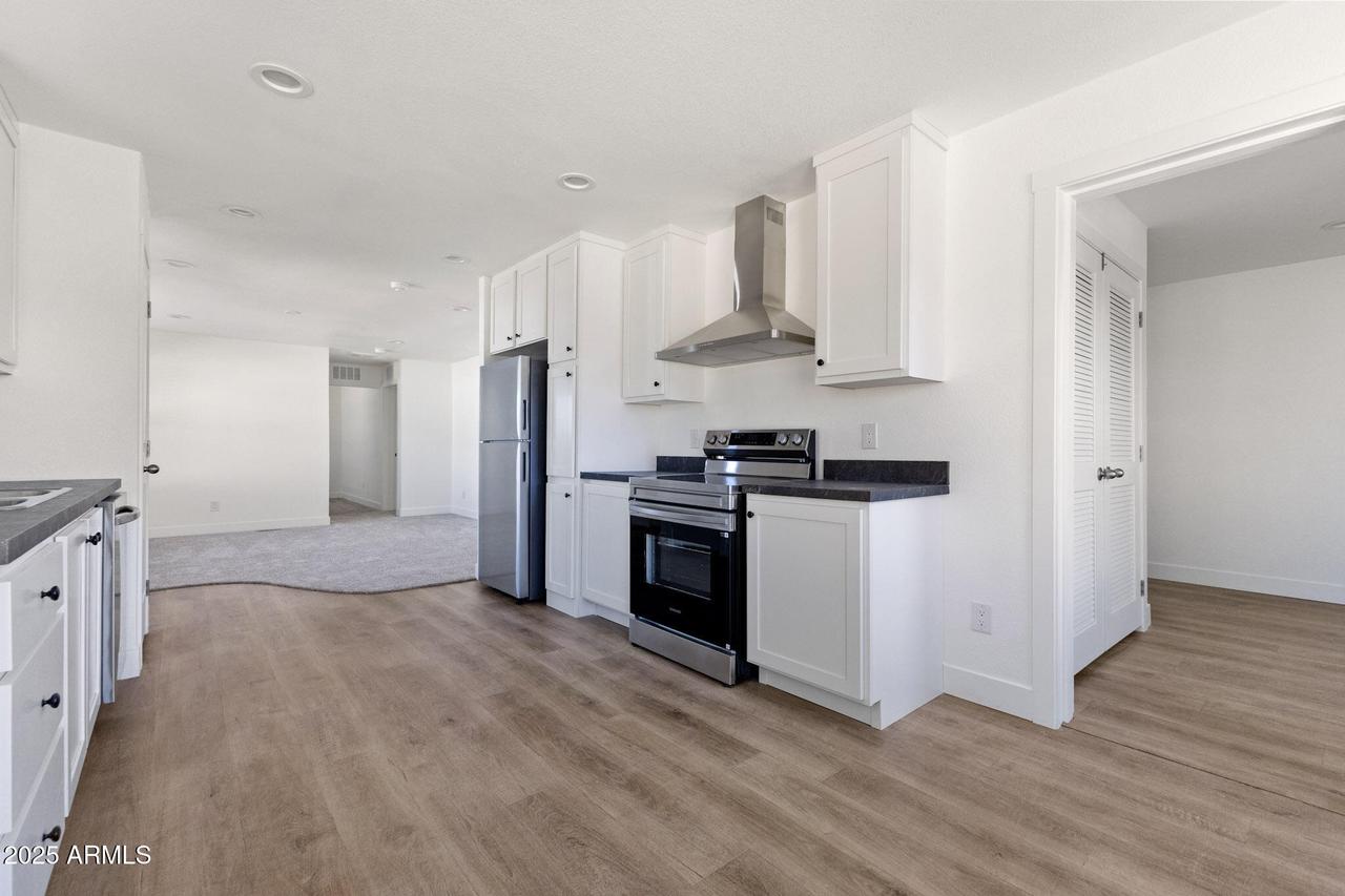 1368 S 76th Pl., Mesa, AZ 85209