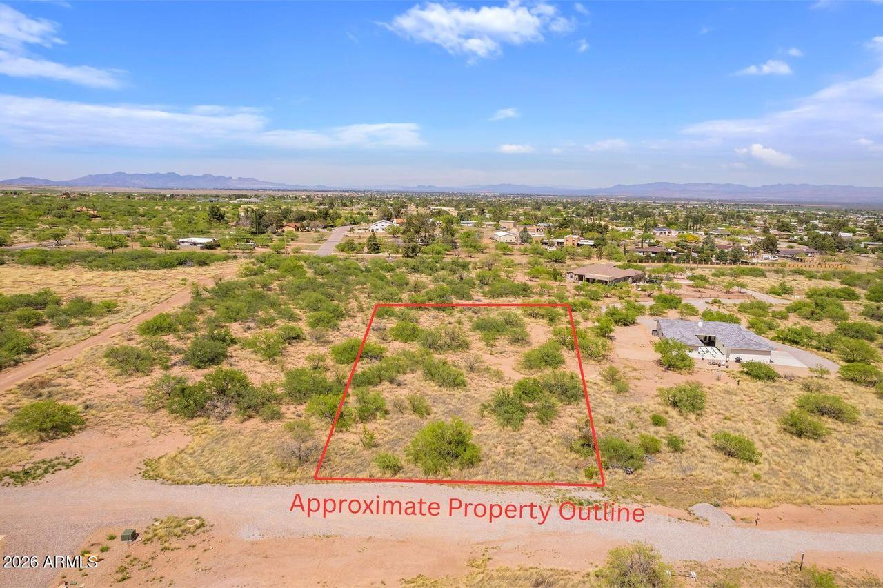 1.25 Acres E E. Emma Lane Lot 2 Ln. #-, Hereford, AZ 85615