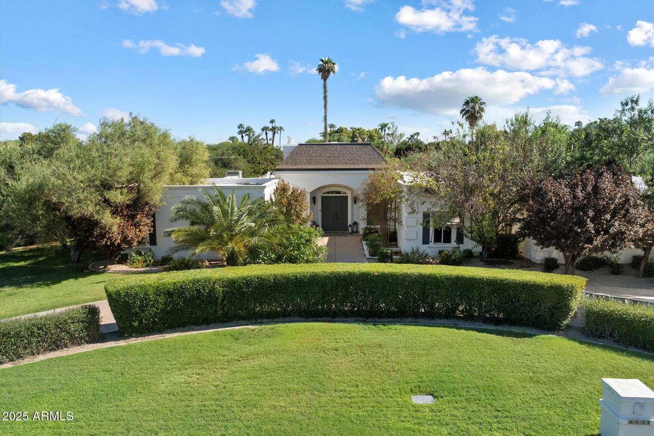 6533 E Maverick Rd., Paradise Valley, AZ 85253