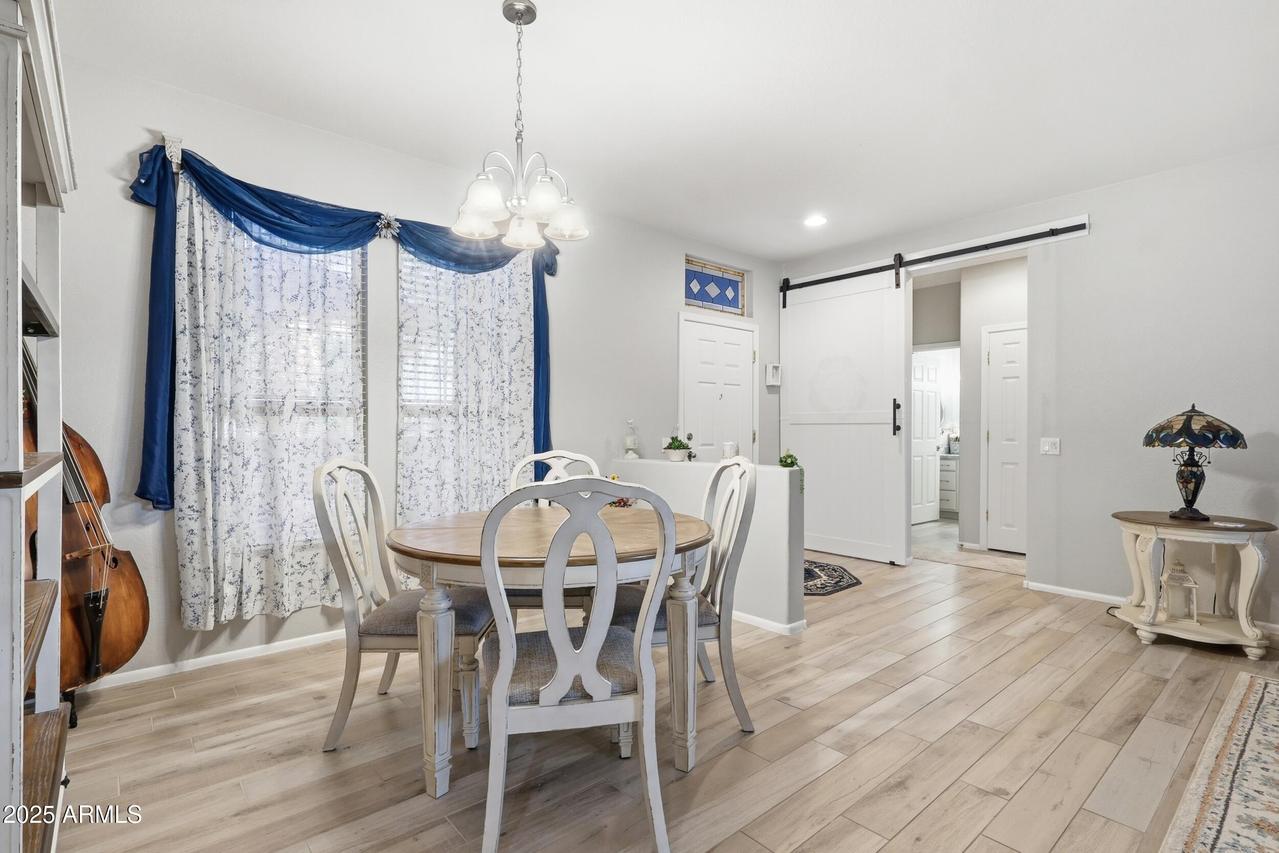 18180 N Shimmer Ln., Surprise, AZ 85374