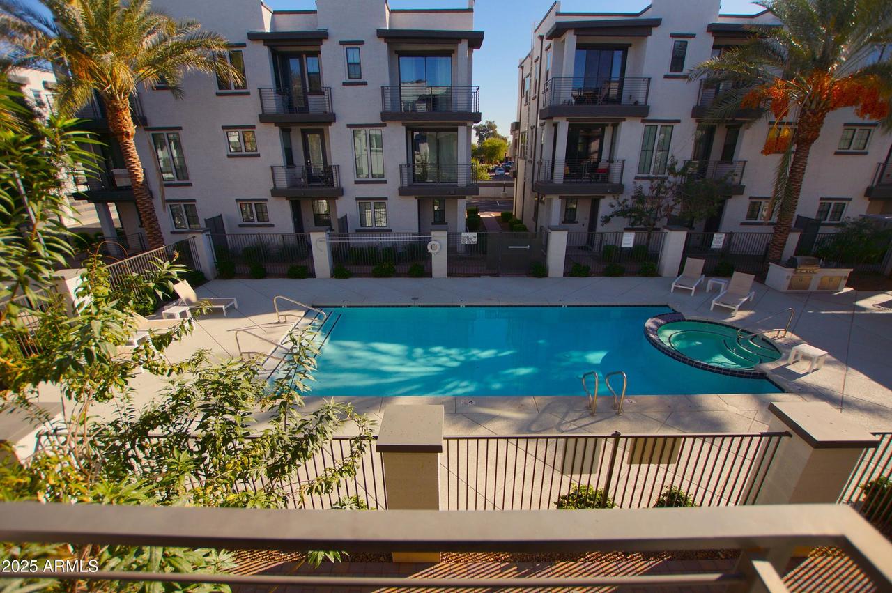 2090 S Dorsey Ln. #1025, Tempe, AZ 85282