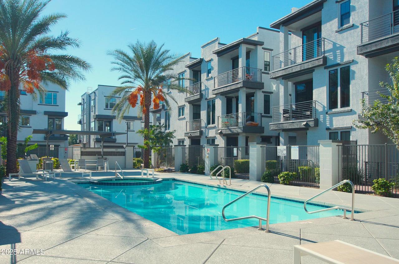 2090 S Dorsey Ln. #1025, Tempe, AZ 85282