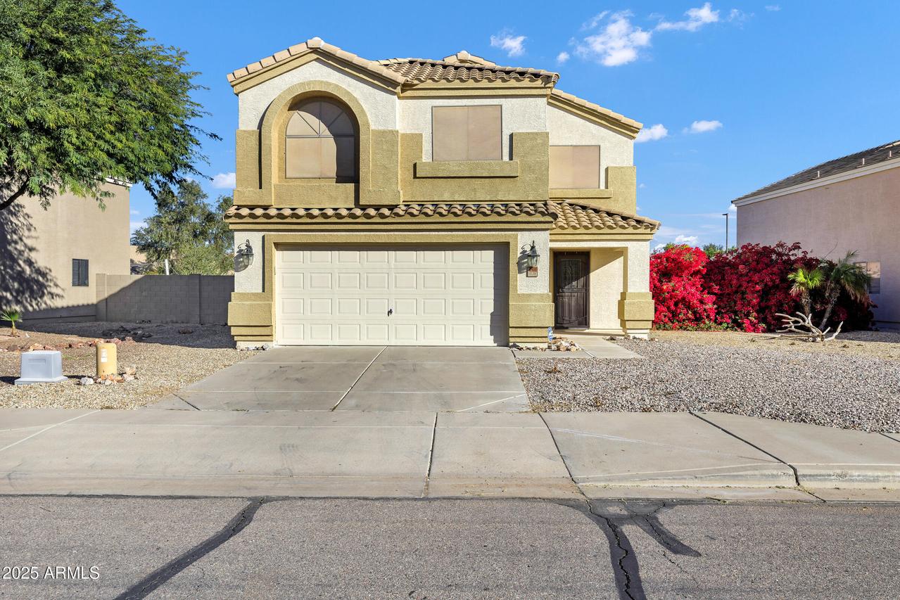 2408 W Allens Peak Dr., San Tan Valley, AZ 85144