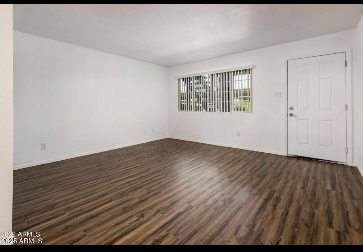 3810 N Maryvale Pkwy. #1058, Phoenix, AZ 85031