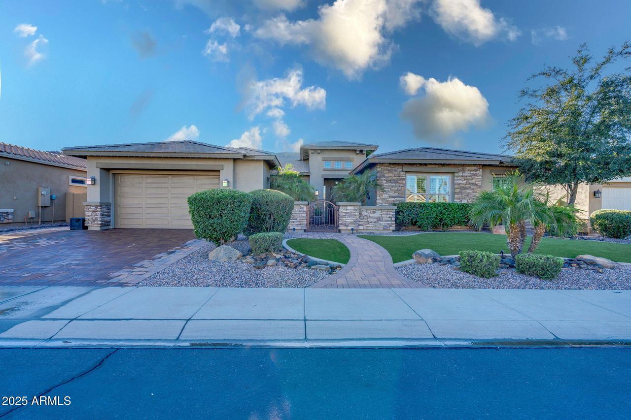 3781 E Chestnut Ln., Gilbert, AZ 85298