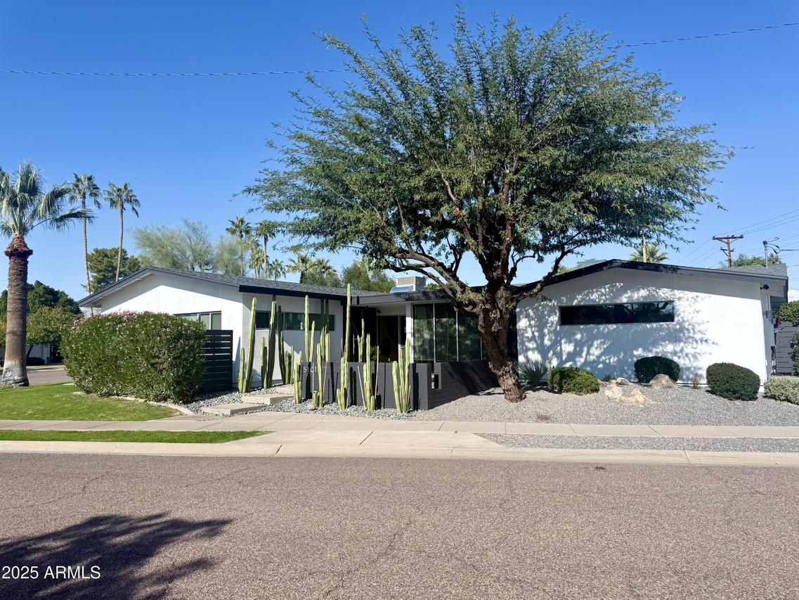 5101 N 33rd St., Phoenix, AZ 85018