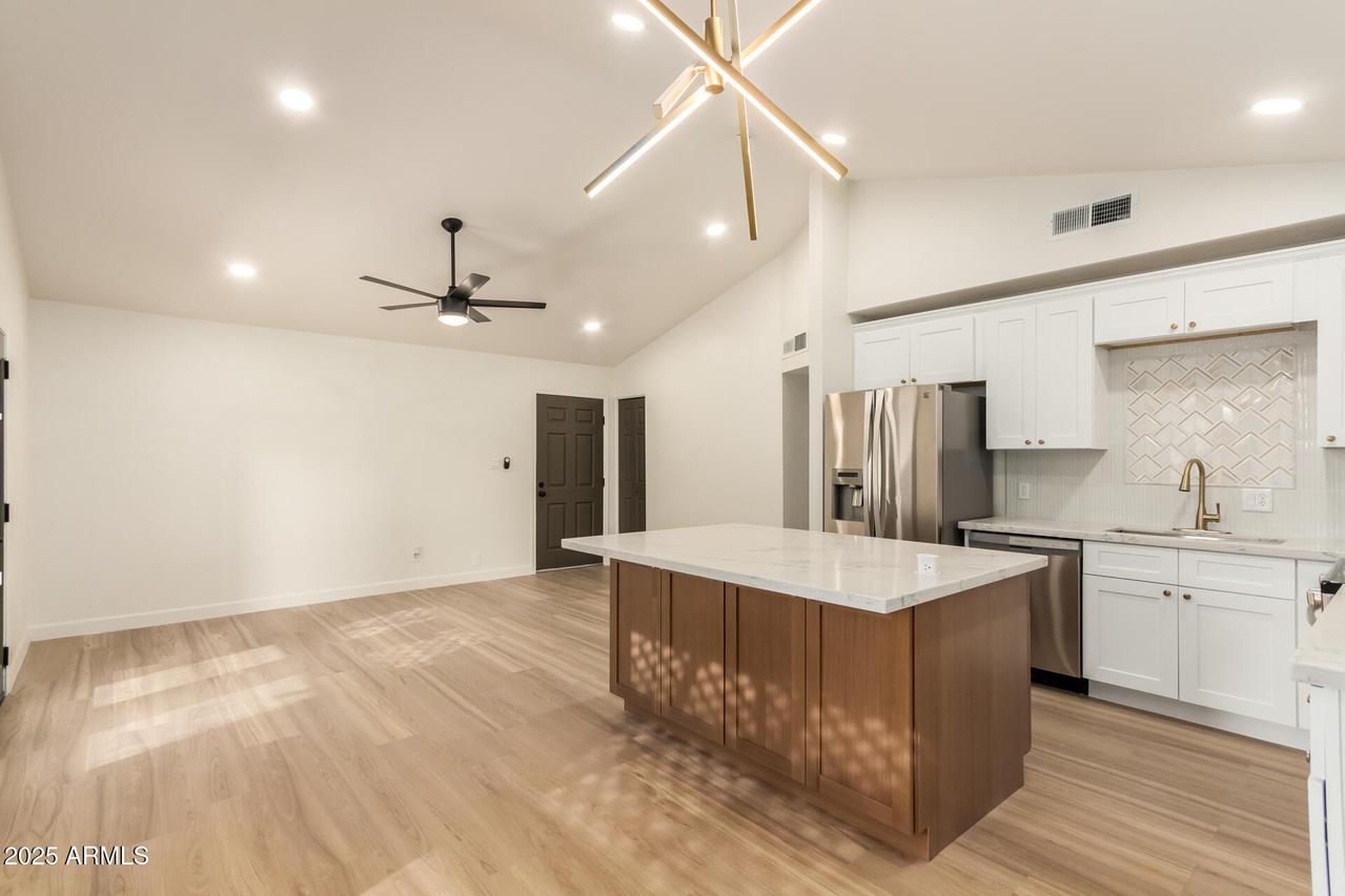 4822 W Northern Ave., Glendale, AZ 85301