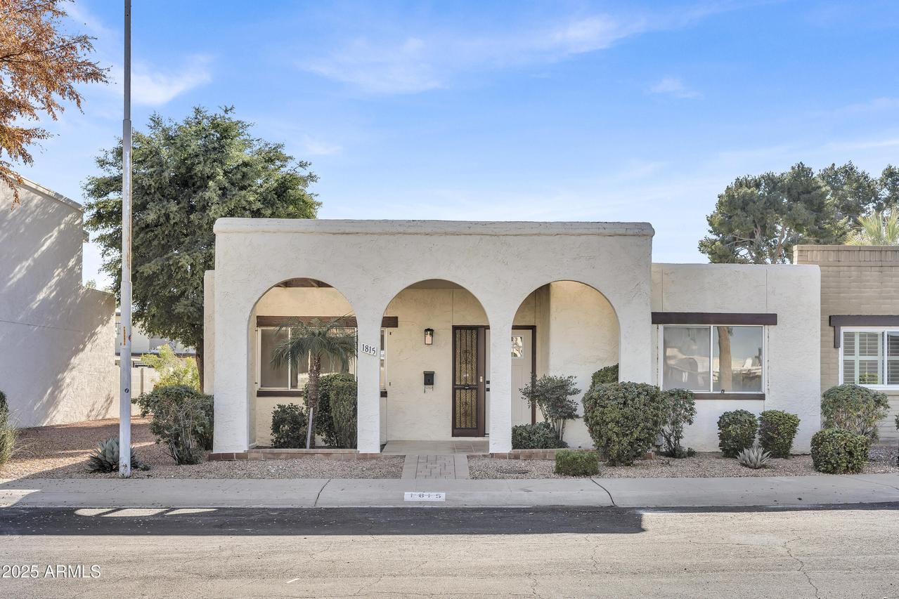 1815 W Citrus Way, Phoenix, AZ 85015