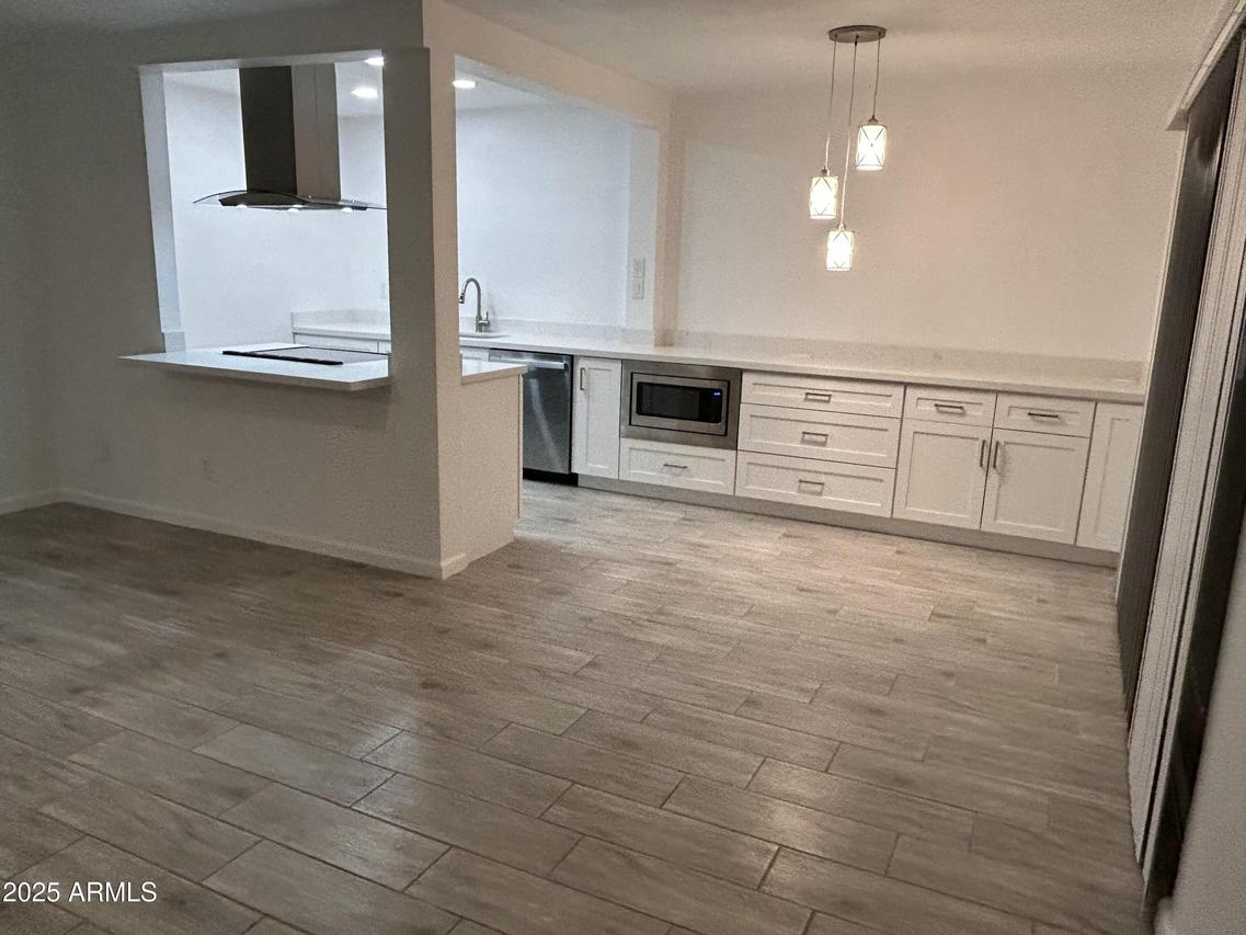 3416 N 44 St. #10, Phoenix, AZ 85018