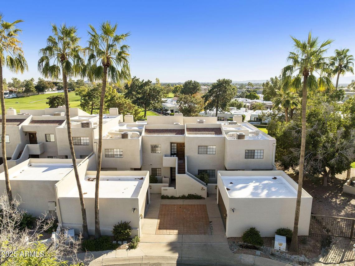 3055 E Rose Ln., Phoenix, AZ 85016