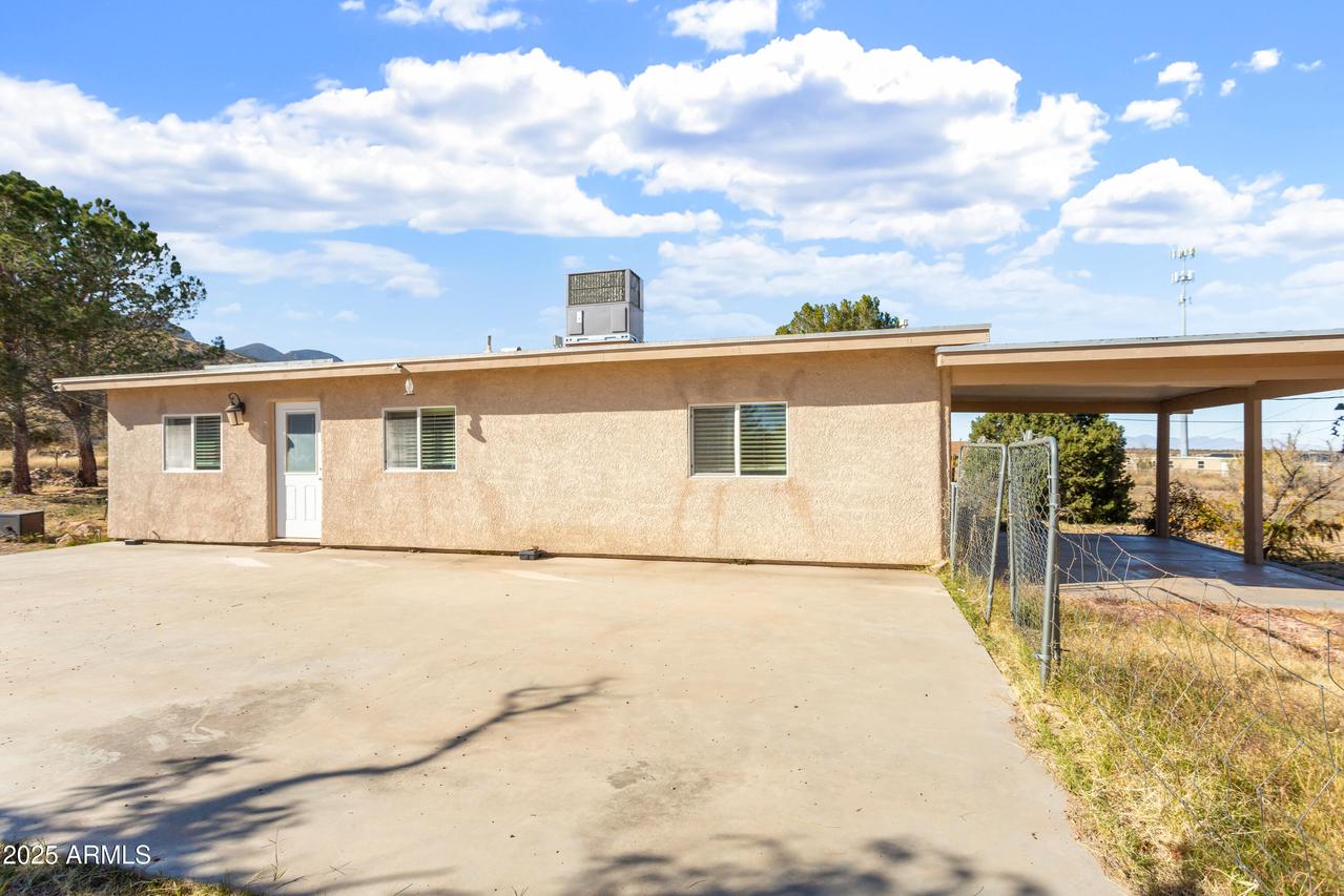 7245 S Cole Ln., Hereford, AZ 85615