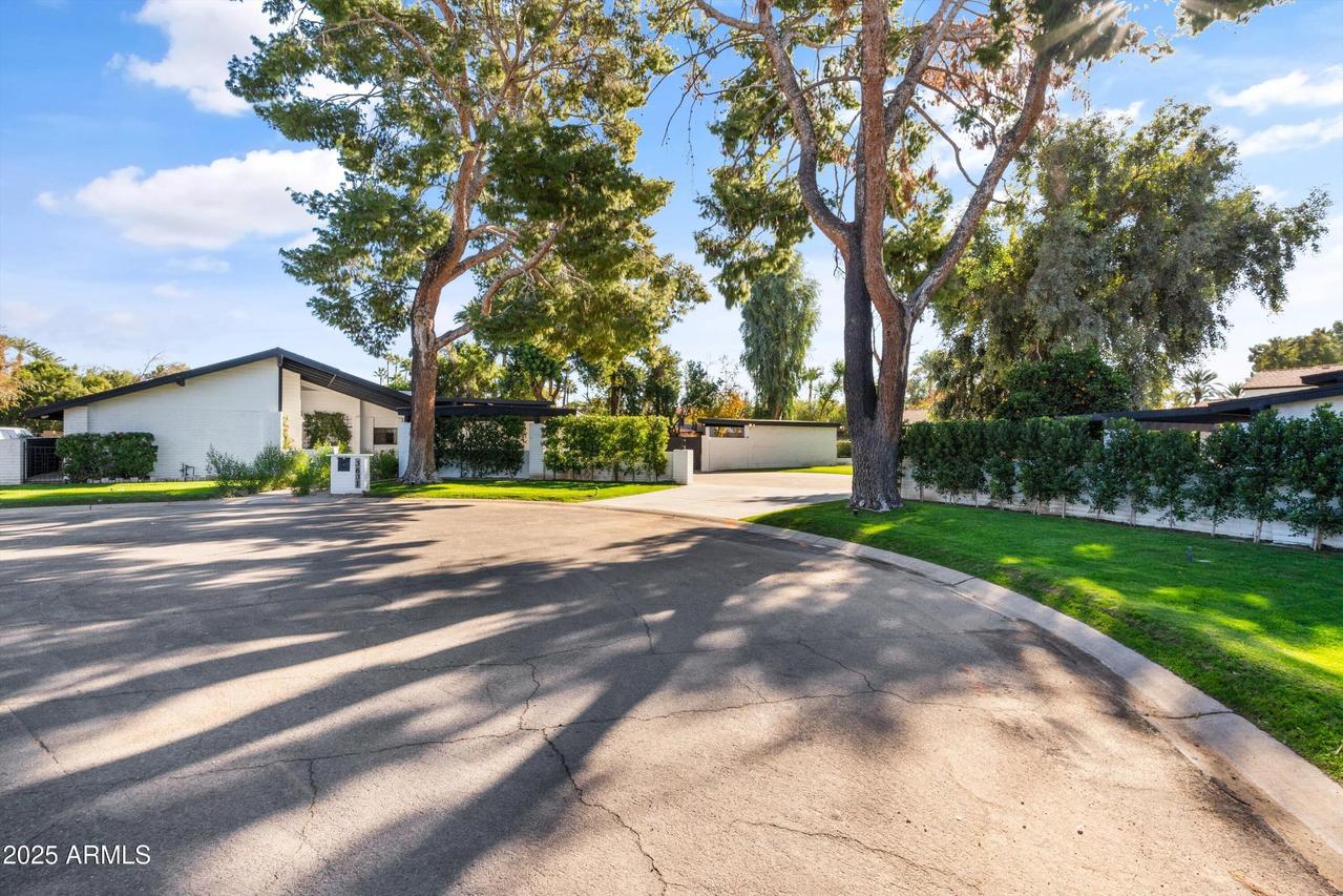 3631 N 29th St., Phoenix, AZ 85016