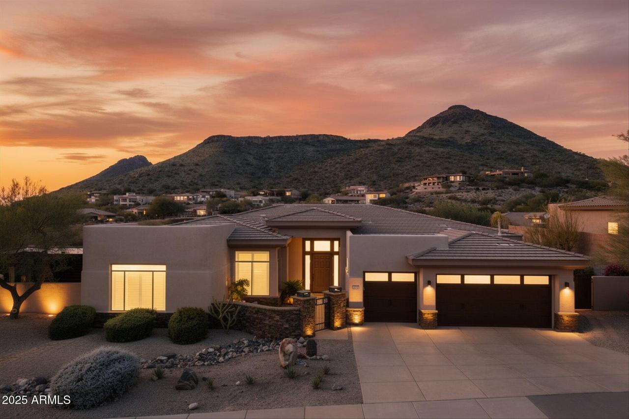 9218 N Summer Hill Blvd., Fountain Hills, AZ 85268