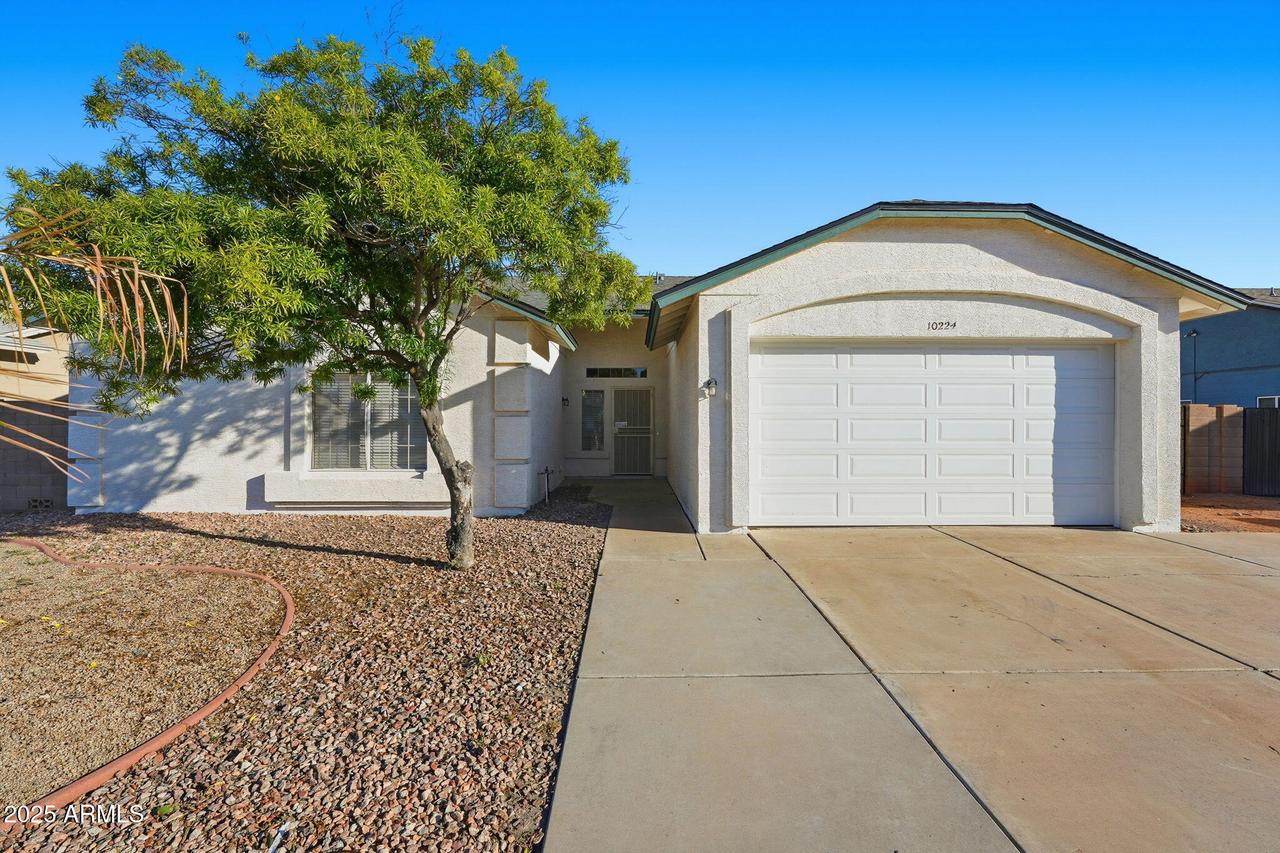 10224 W Oregon Ave., Glendale, AZ 85307