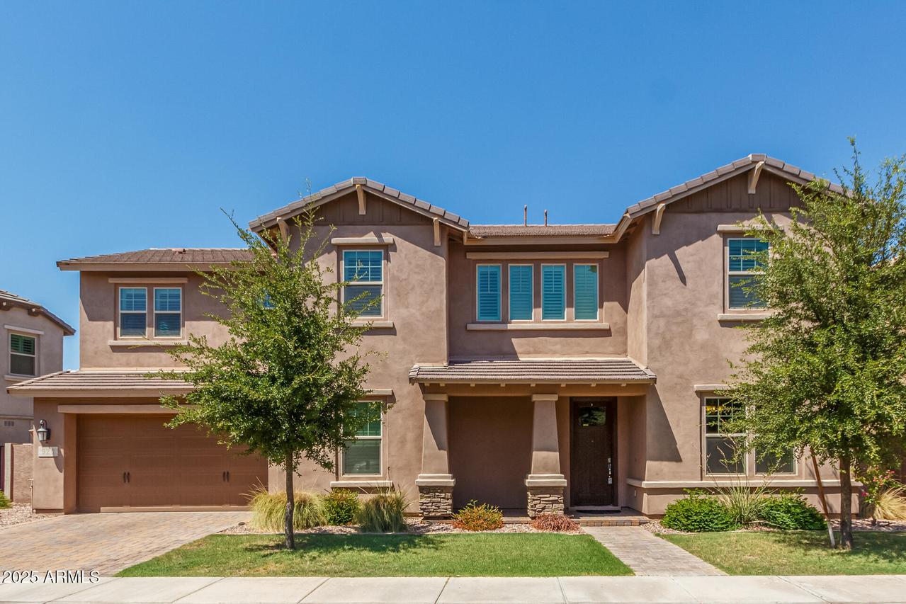 920 W Grand Canyon Dr., Chandler, AZ 85248