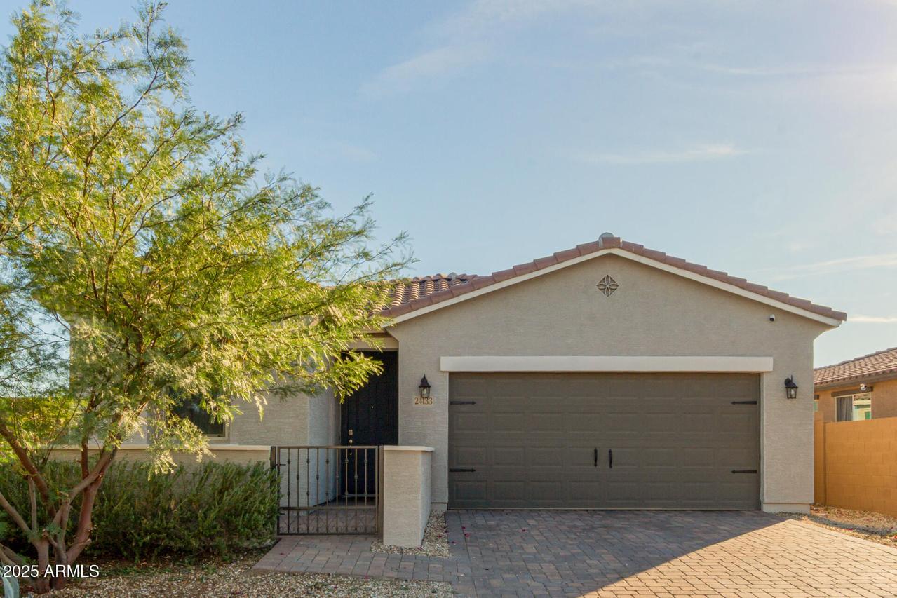 24133 W Gibson Ln., Buckeye, AZ 85326