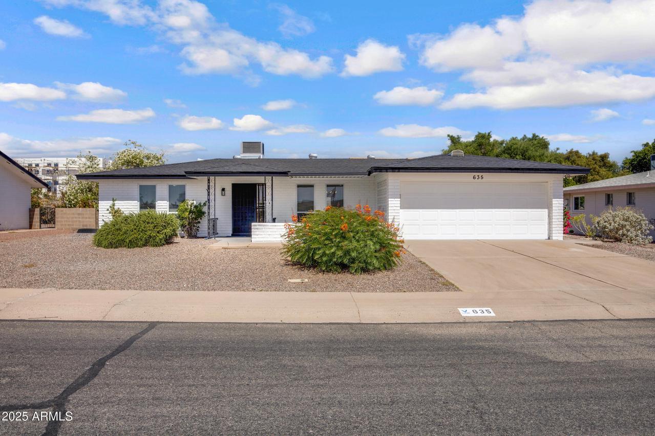 635 N 67th Pl., Mesa, AZ 85205