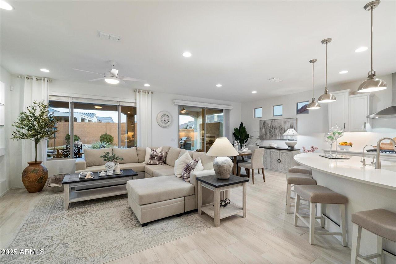 20331 N Wagner Wash Dr., Buckeye, AZ 85396