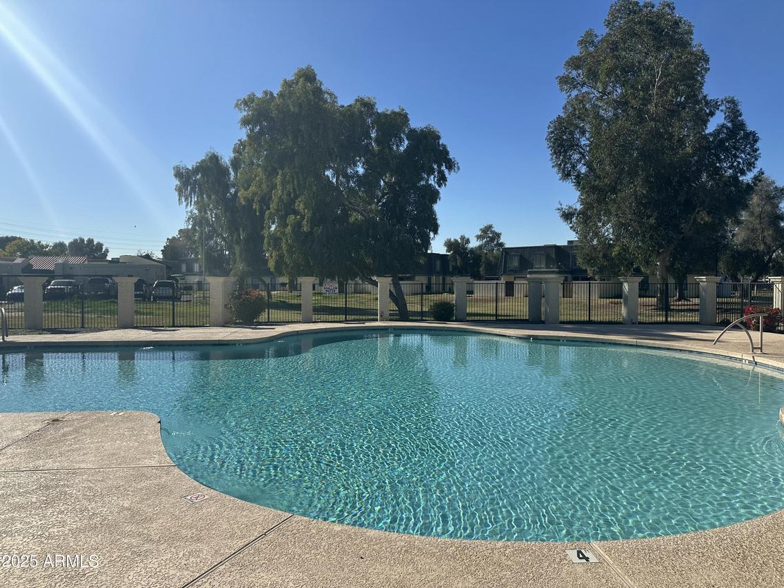 8053 N 32nd Dr., Phoenix, AZ 85051