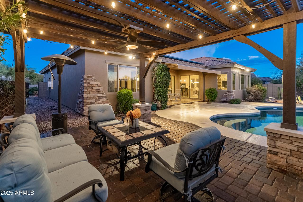 12345 W Dove Wing Way, Peoria, AZ 85383