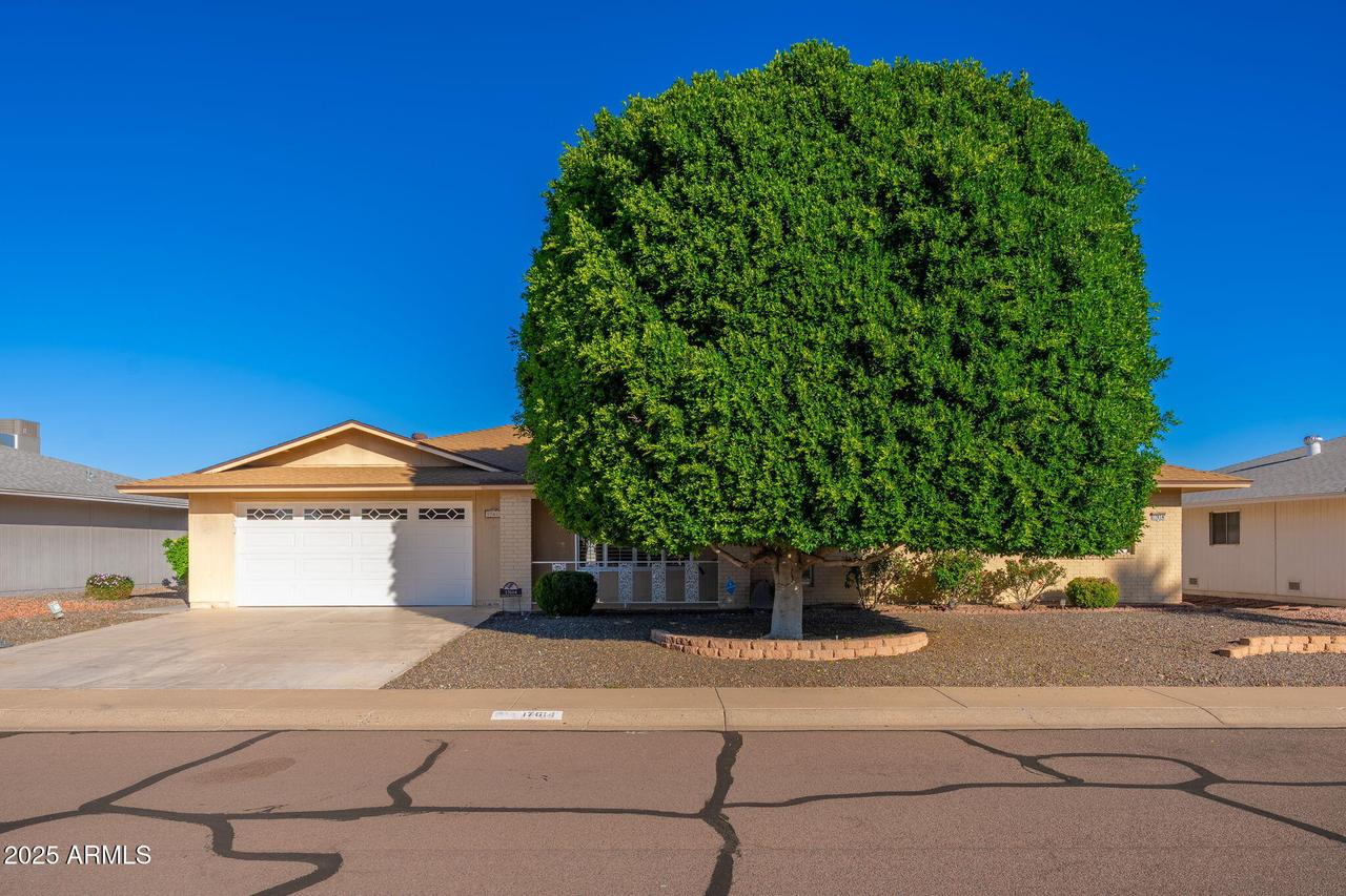 17614 N Buntline Dr., Sun City West, AZ 85375