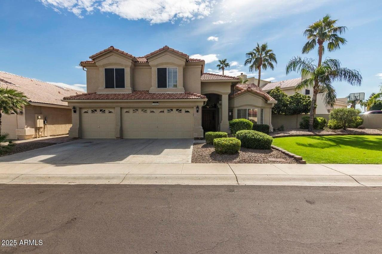 5663 W Abraham Ln., Glendale, AZ 85308