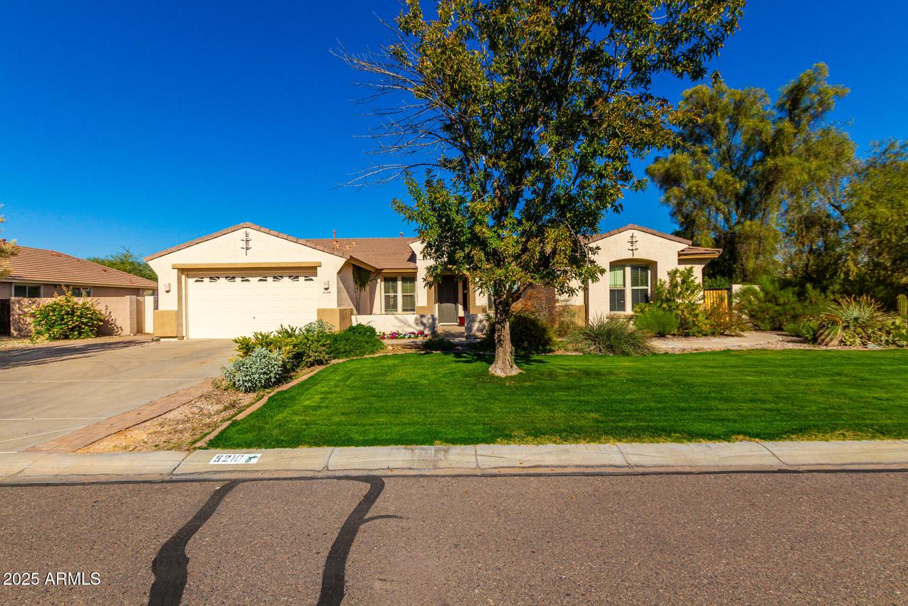 5210 W Pedro Ln., Laveen, AZ 85339