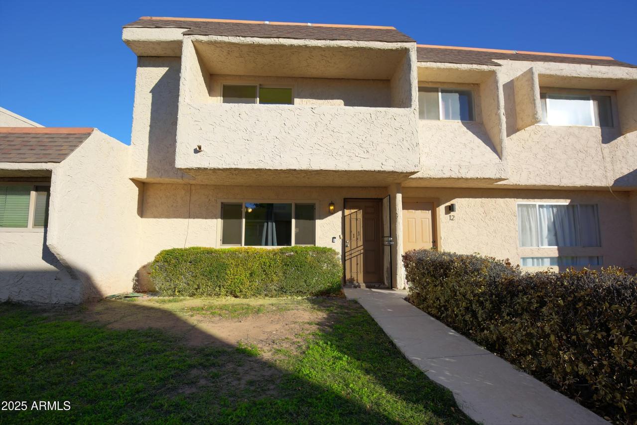 2155 W Farmdale Ave. #11, Mesa, AZ 85202