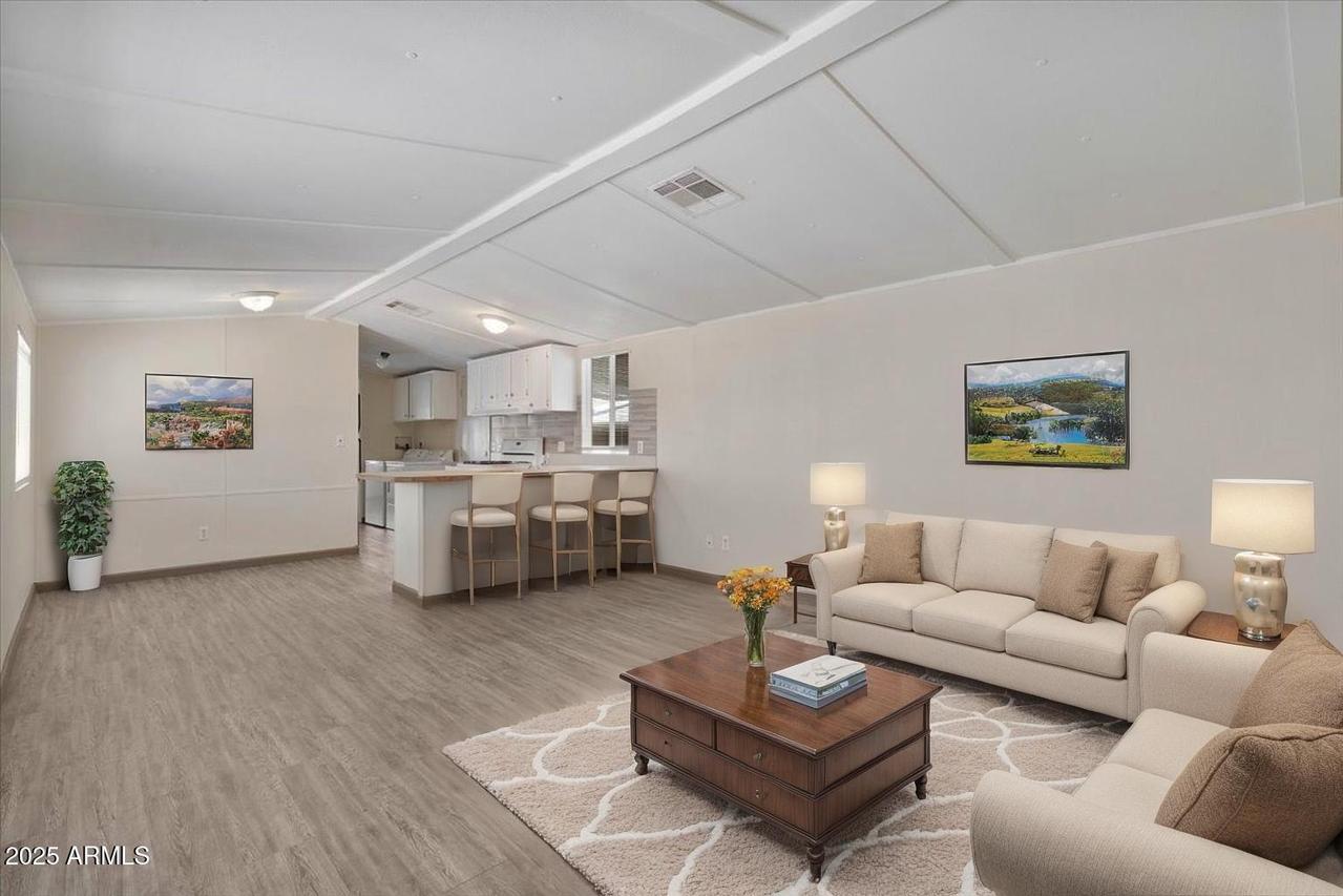 2121 N Center St. #19, Mesa, AZ 85201