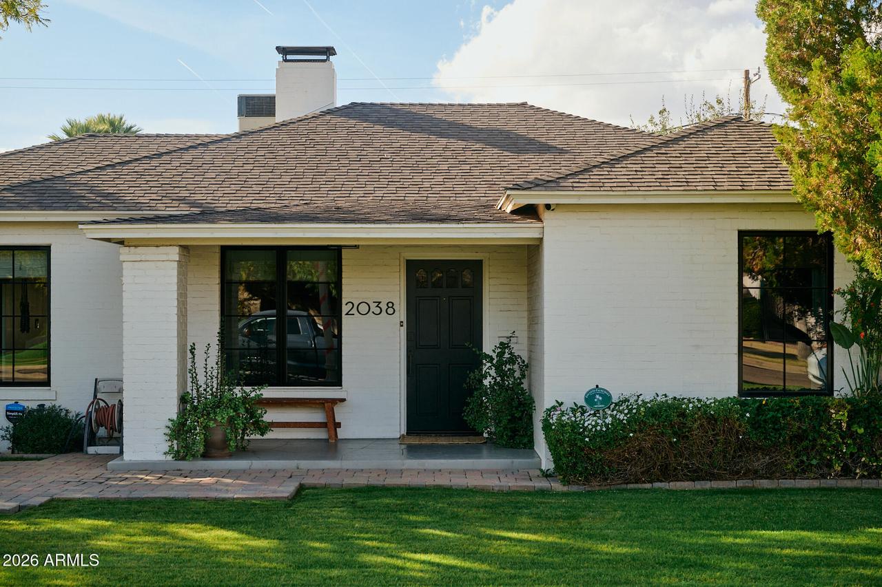 2038 N 11th Ave., Phoenix, AZ 85007