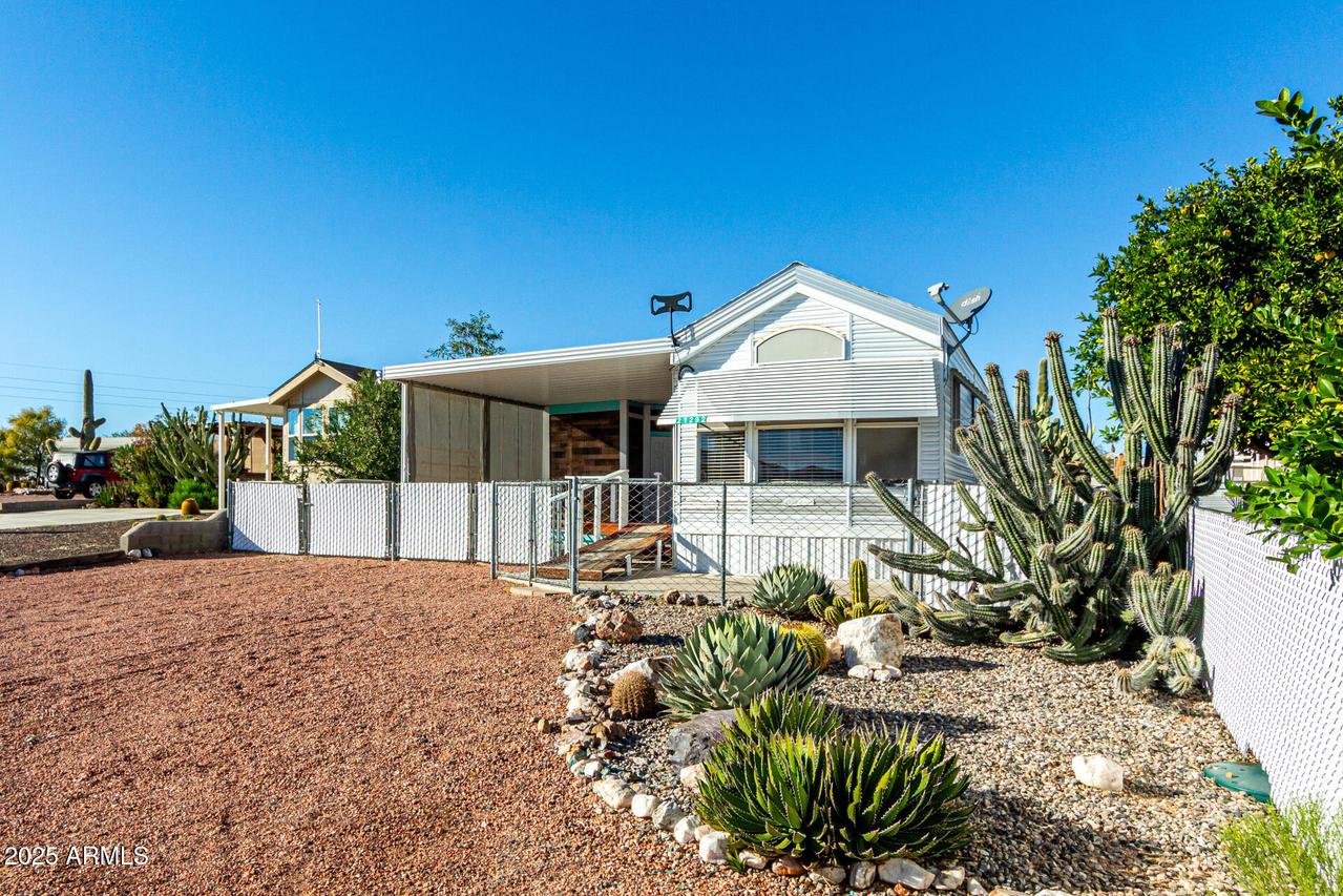 21292 W Westward View Rd., Congress, AZ 85332