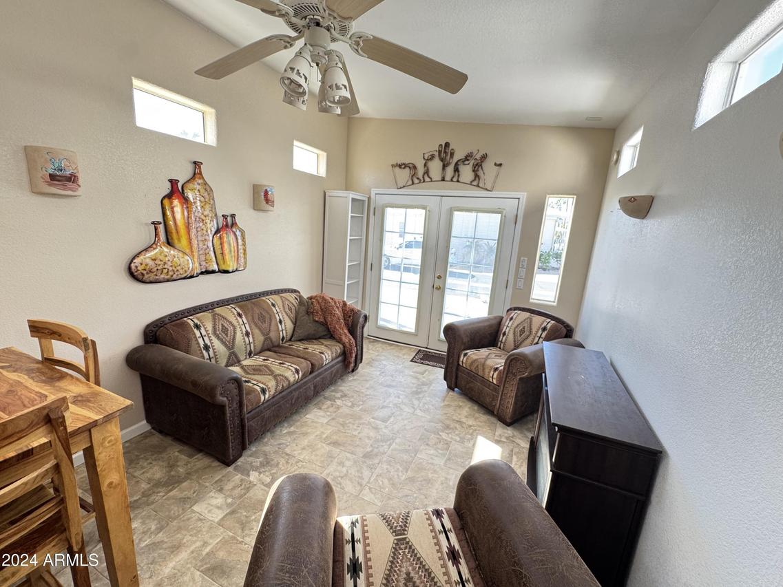 1357 S Kiowa Cir. #357, Apache Junction, AZ 85120