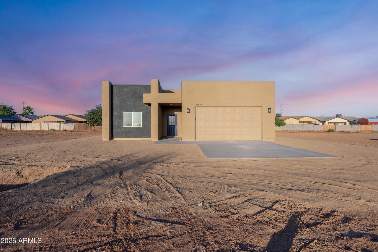 21820 W White Pine Dr., Wittmann, AZ 85361