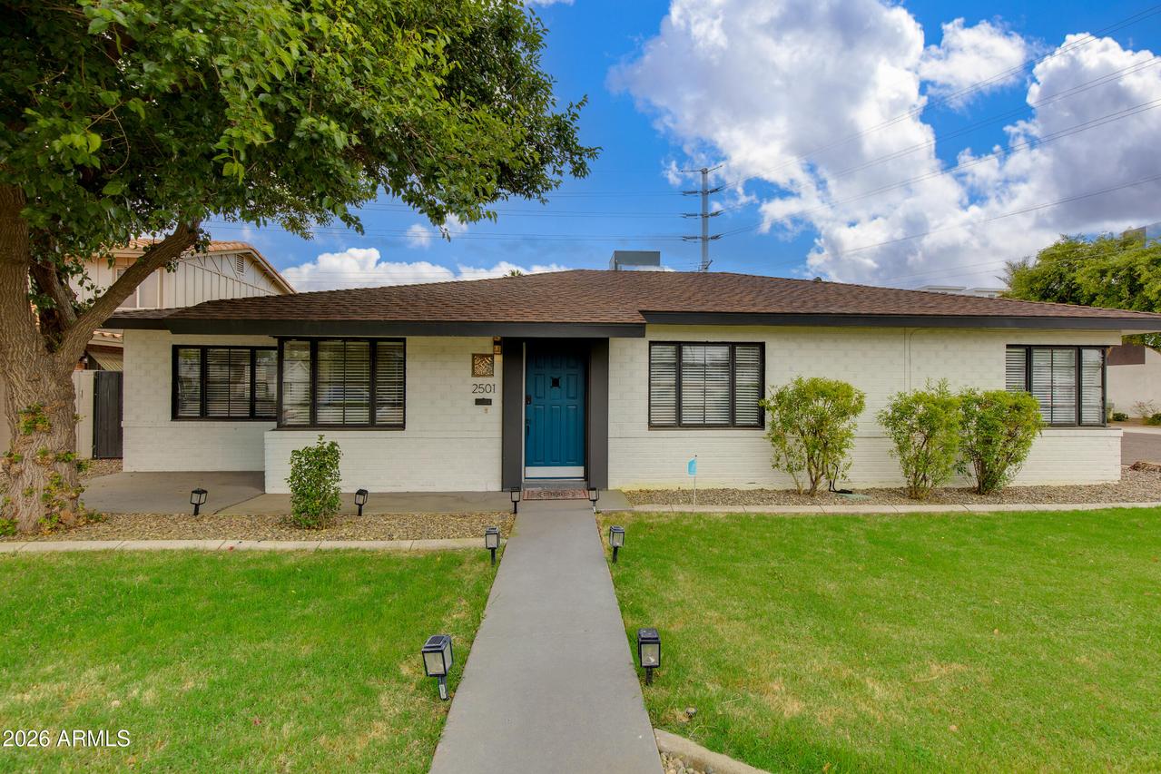 2501 E Campbell Ave., Phoenix, AZ 85016