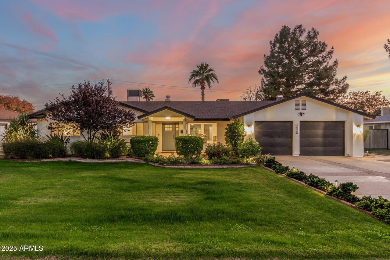 3845 E Glenrosa Ave., Phoenix, AZ 85018